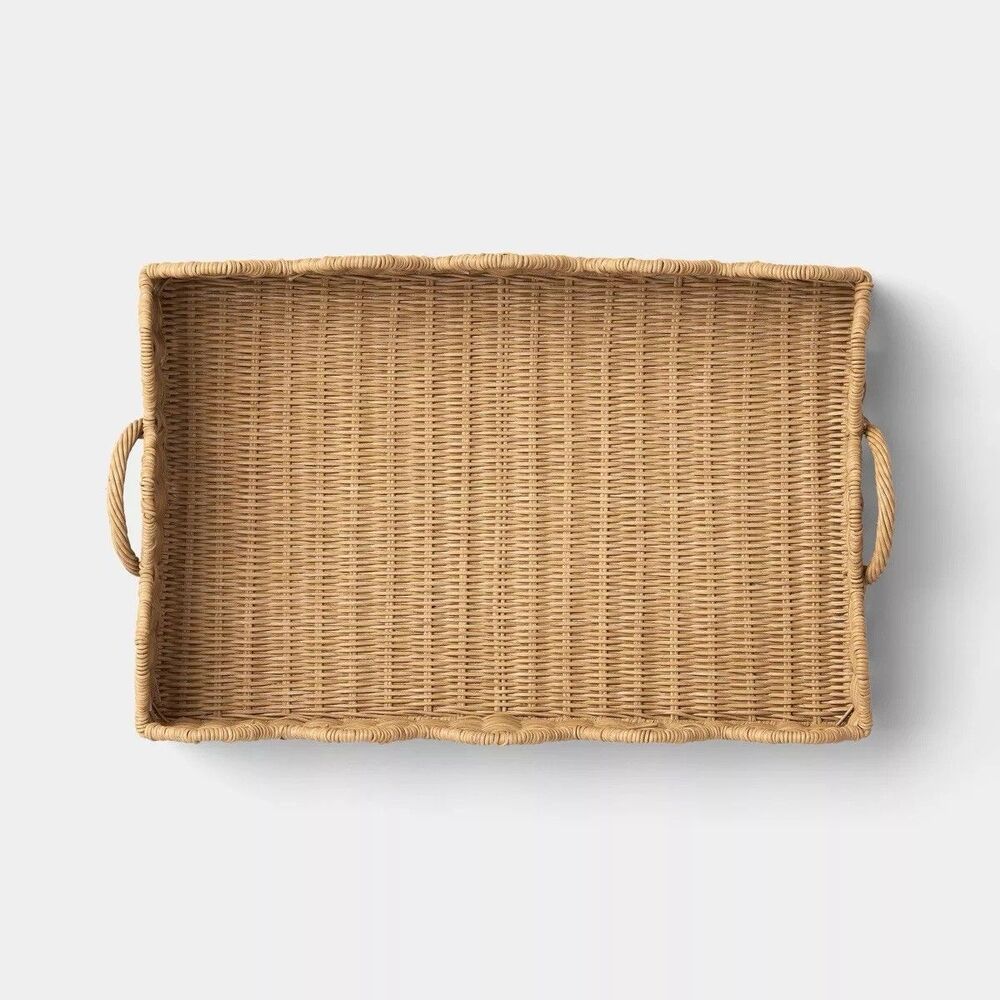 Threshold™ Scallop Edge Woven Tray Decorative Home Accent NEW